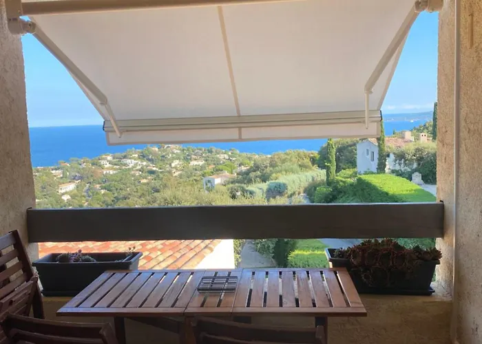 Maxime Vue Feerique Piscine Chauffee * Sainte-Maxime